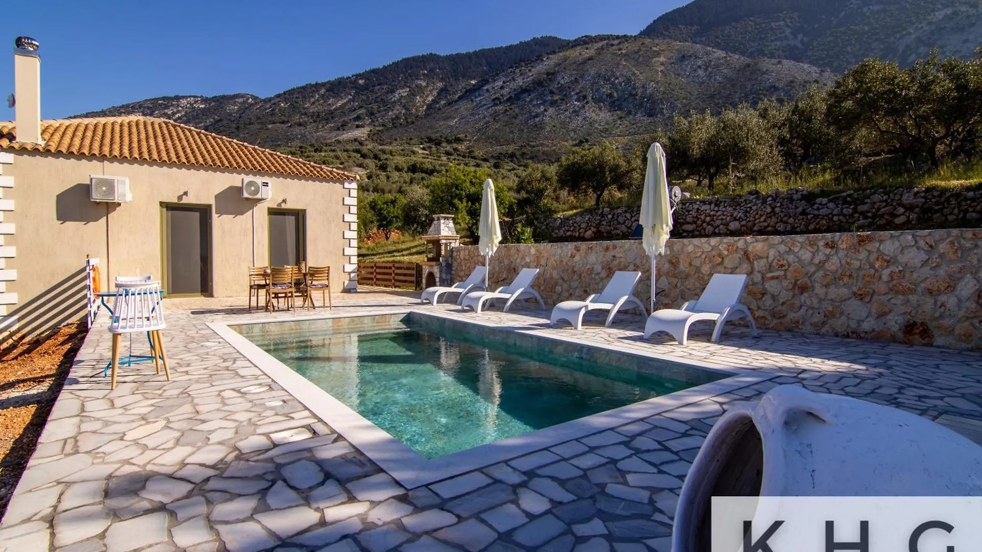 Skoumas Villa Surrounded By Olive Trees! Vlachata Řecko